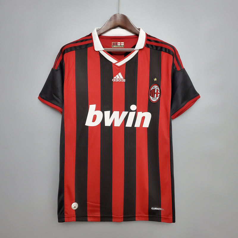 Milan 09/10 - Retro