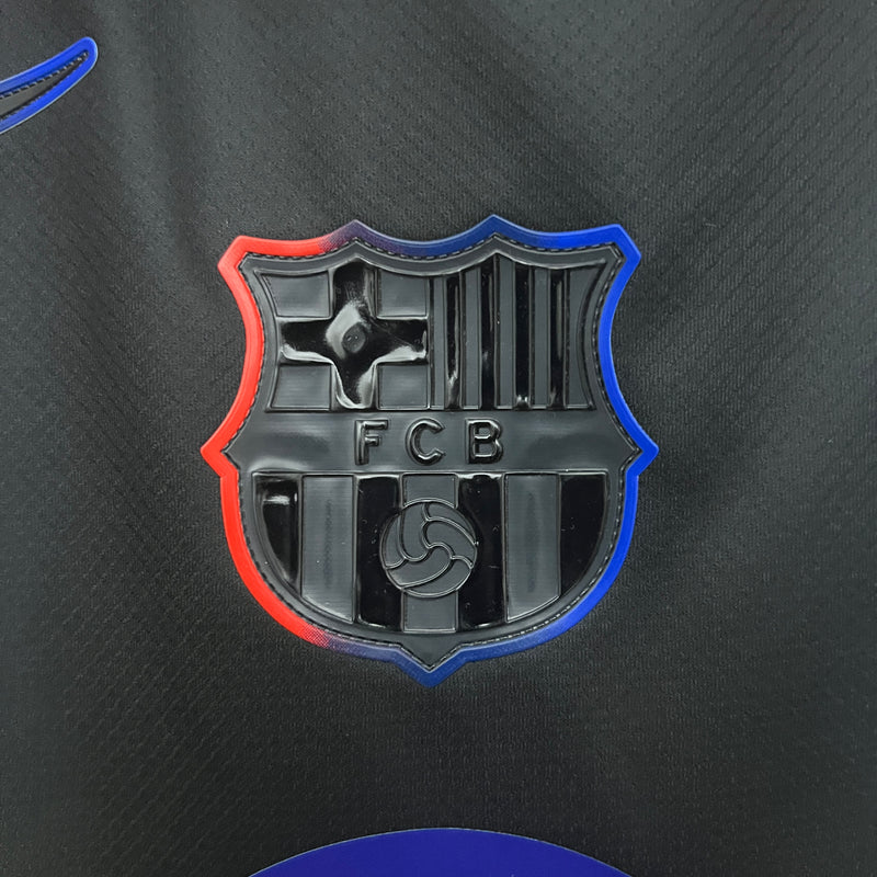 Barcelona Special Black/Red Edition