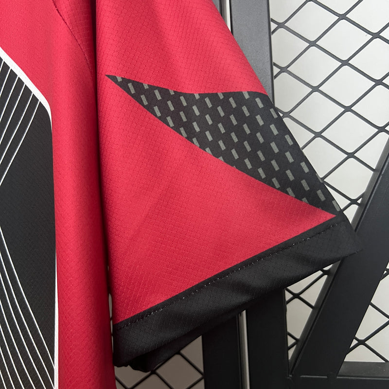 Barcelona Special Black/Red Edition