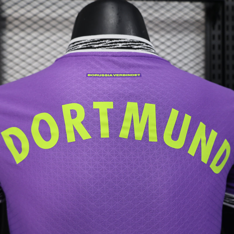 Borussia Dortmund Goalkeeper 25/26 - Player