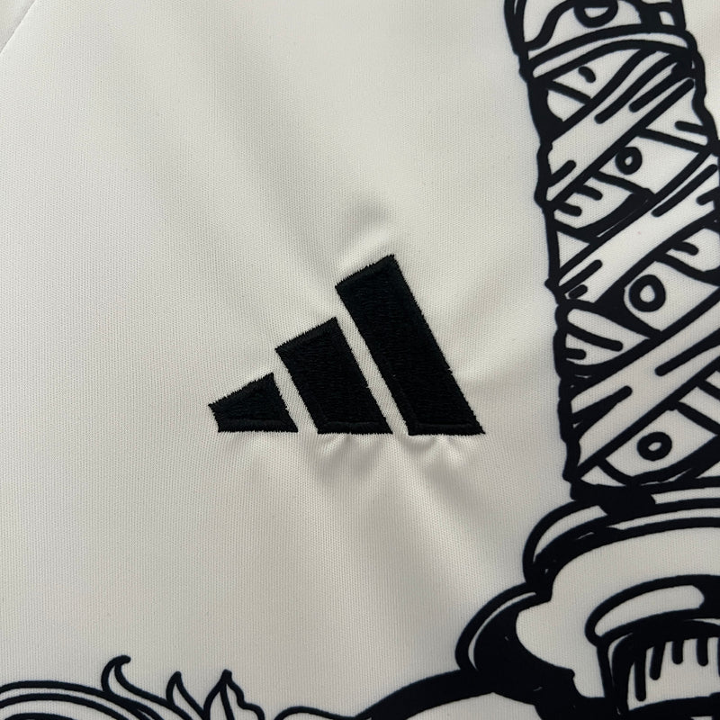 Japan Special Edition - "Kensei"