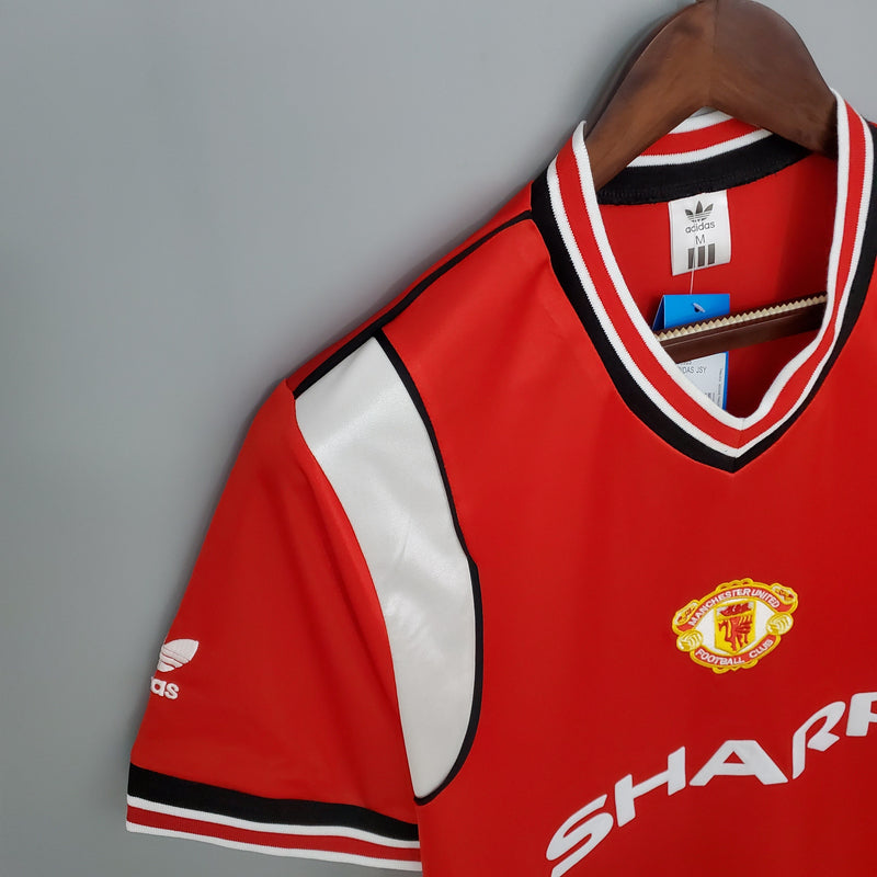 Manchester United 85/86 - Retro