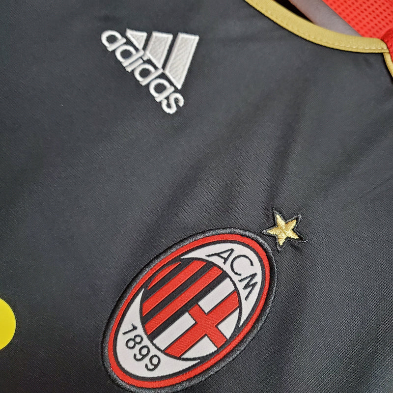 Milan 06/07 - Retro