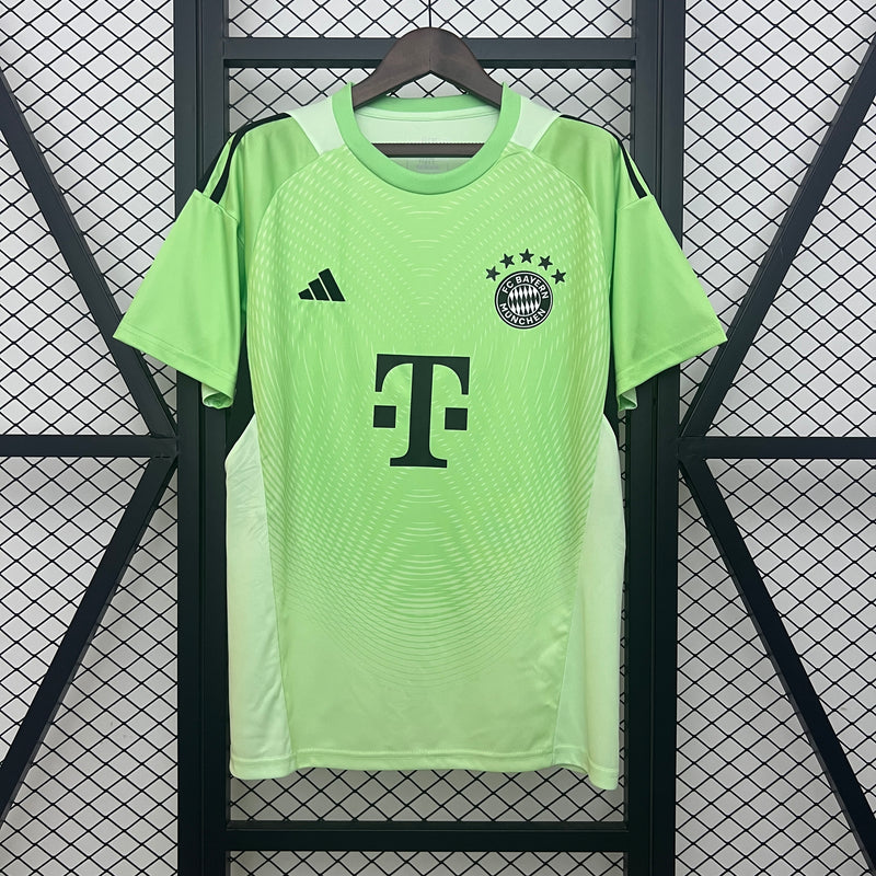 Bayern Munich Goalkeeper 25/26