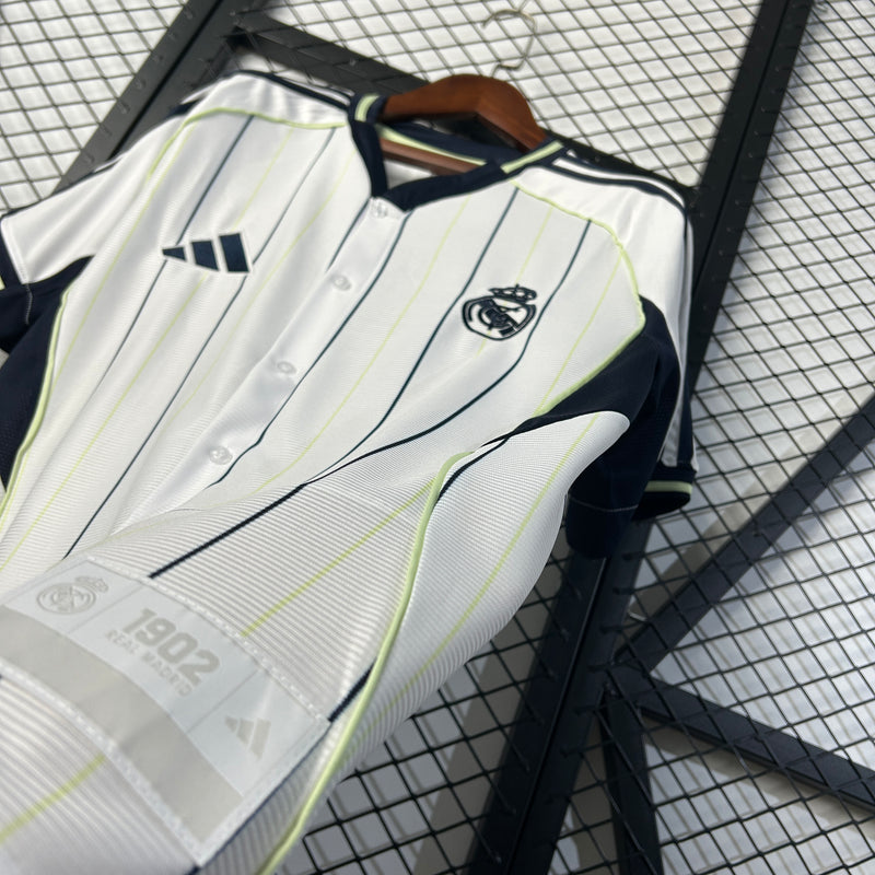 Real Madrid US Pack Special Edition 25/26