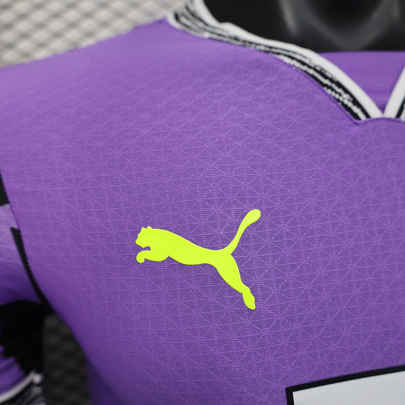 Borussia Dortmund Goalkeeper 25/26 - Player